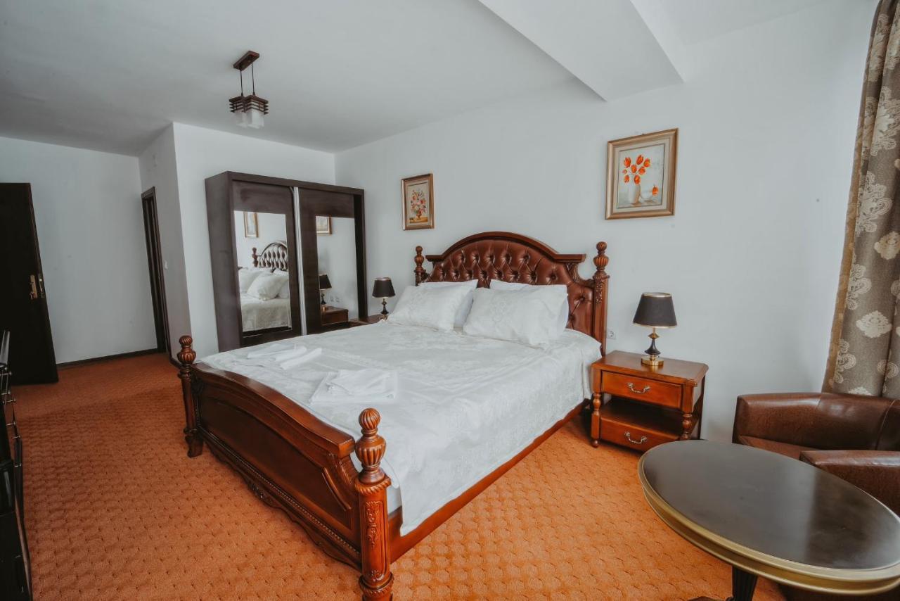 Complex Turistic Constantin Bucovina Hotel Campulung Moldovenesc Luaran gambar